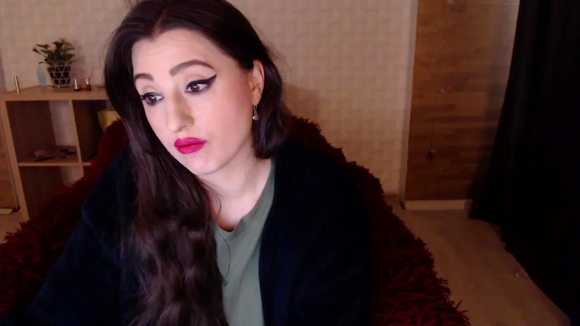 Gallery image thumbnail from HotRebbecca's myfreecams stream on, 05/16/2024, 06:08 image 1 of 20