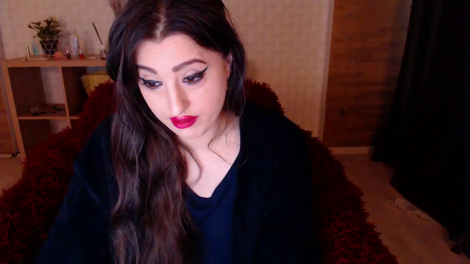 Gallery image thumbnail from HotRebbecca's myfreecams stream on, 05/20/2024, 04:23 image 10 of 20