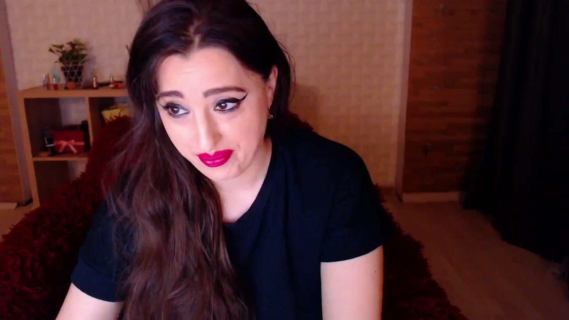 Gallery image thumbnail from HotRebbecca's myfreecams stream on, 05/26/2024, 01:46 image 13 of 20