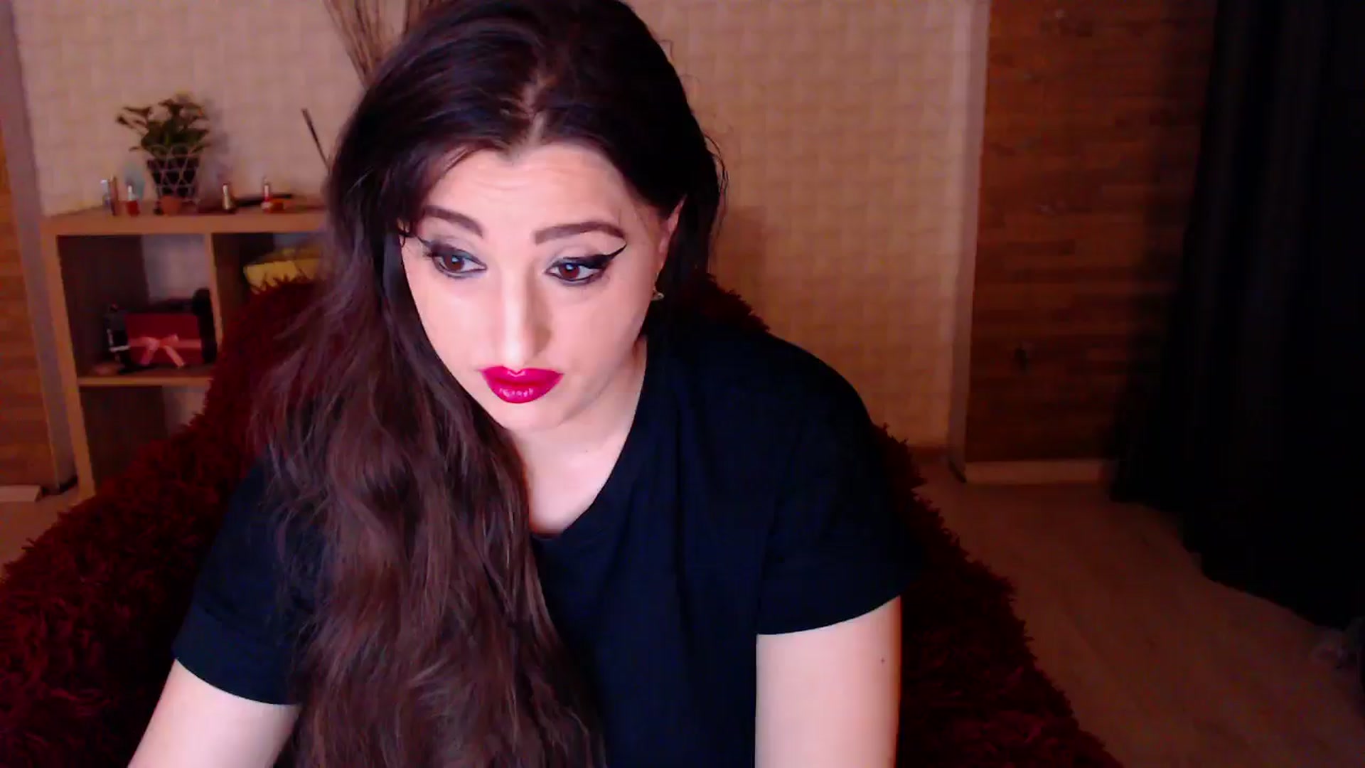 Gallery image thumbnail from HotRebbecca's myfreecams stream on, 05/26/2024, 01:46 image 17 of 20