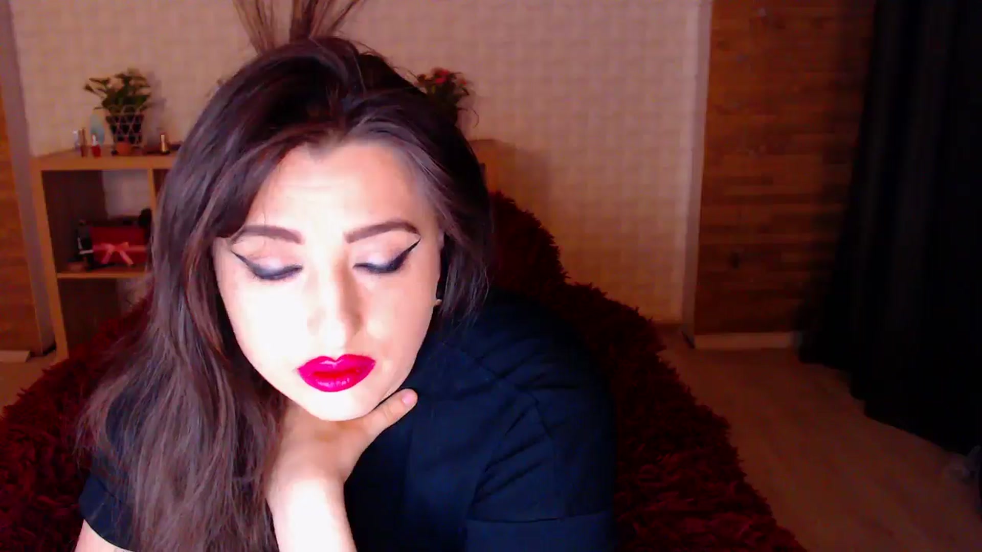 Gallery image thumbnail from HotRebbecca's myfreecams stream on, 05/26/2024, 01:46 image 3 of 20
