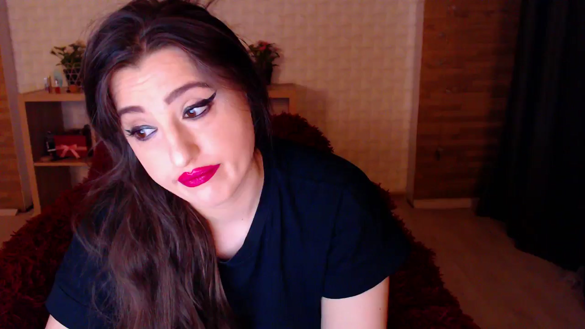 Gallery image thumbnail from HotRebbecca's myfreecams stream on, 05/26/2024, 01:46 image 11 of 20