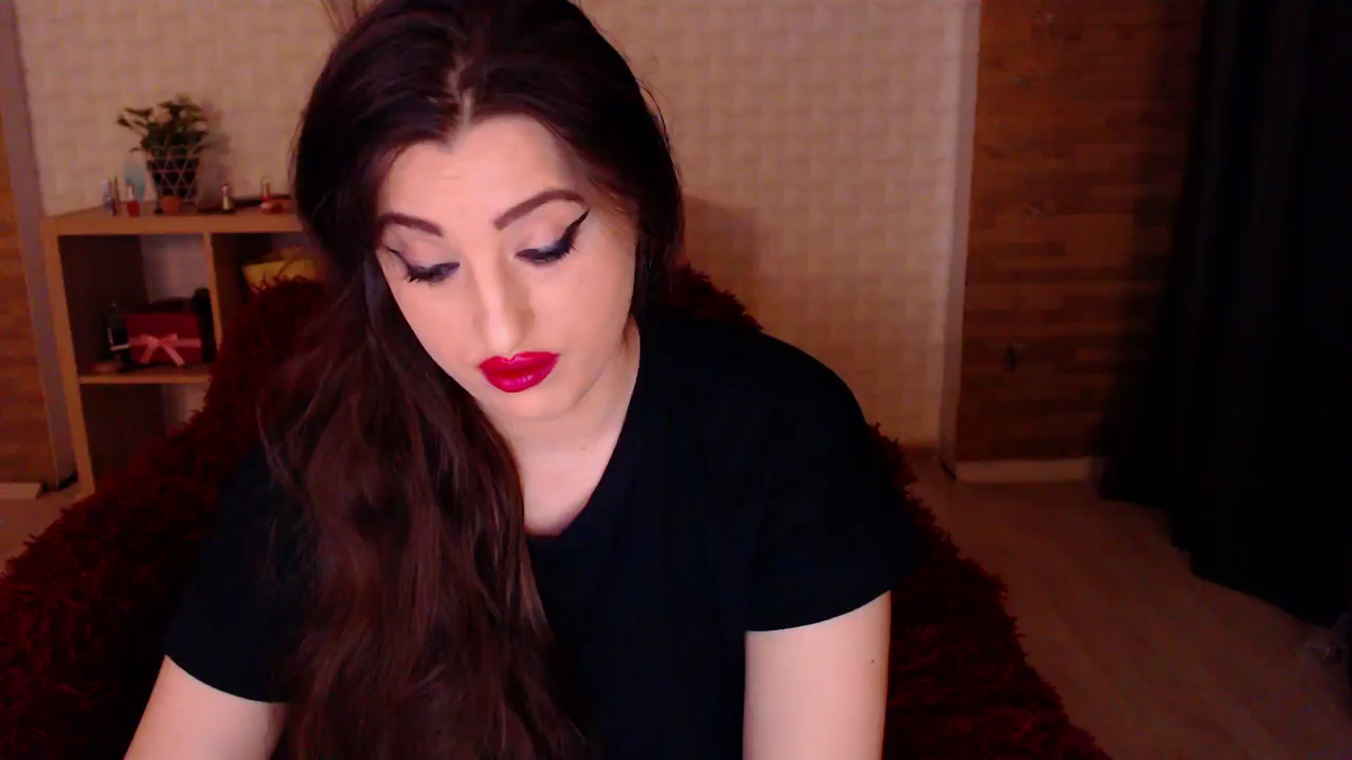 Gallery image thumbnail from HotRebbecca's myfreecams stream on, 05/26/2024, 01:46 image 9 of 20