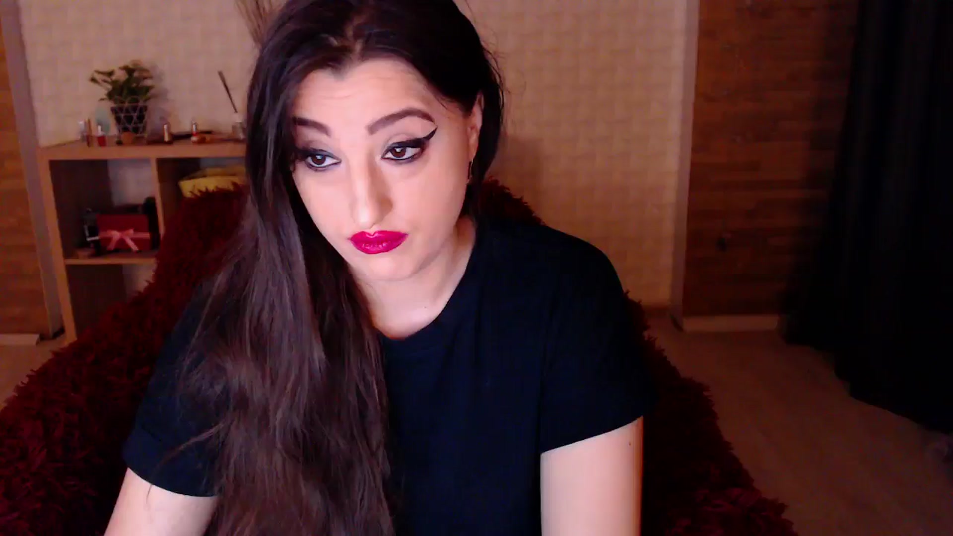 Gallery image thumbnail from HotRebbecca's myfreecams stream on, 05/26/2024, 02:30 image 1 of 20
