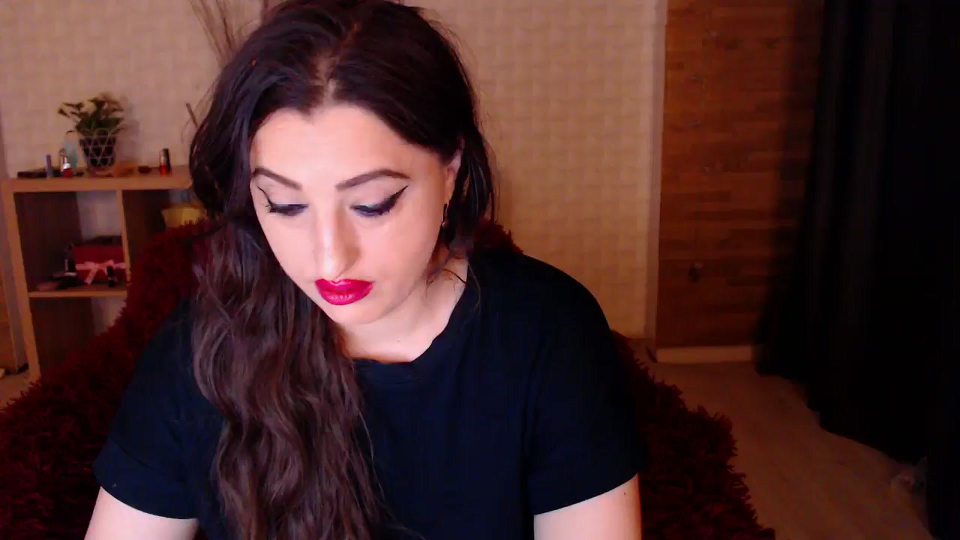 Gallery image thumbnail from HotRebbecca's myfreecams stream on, 05/28/2024, 02:50 image 2 of 20