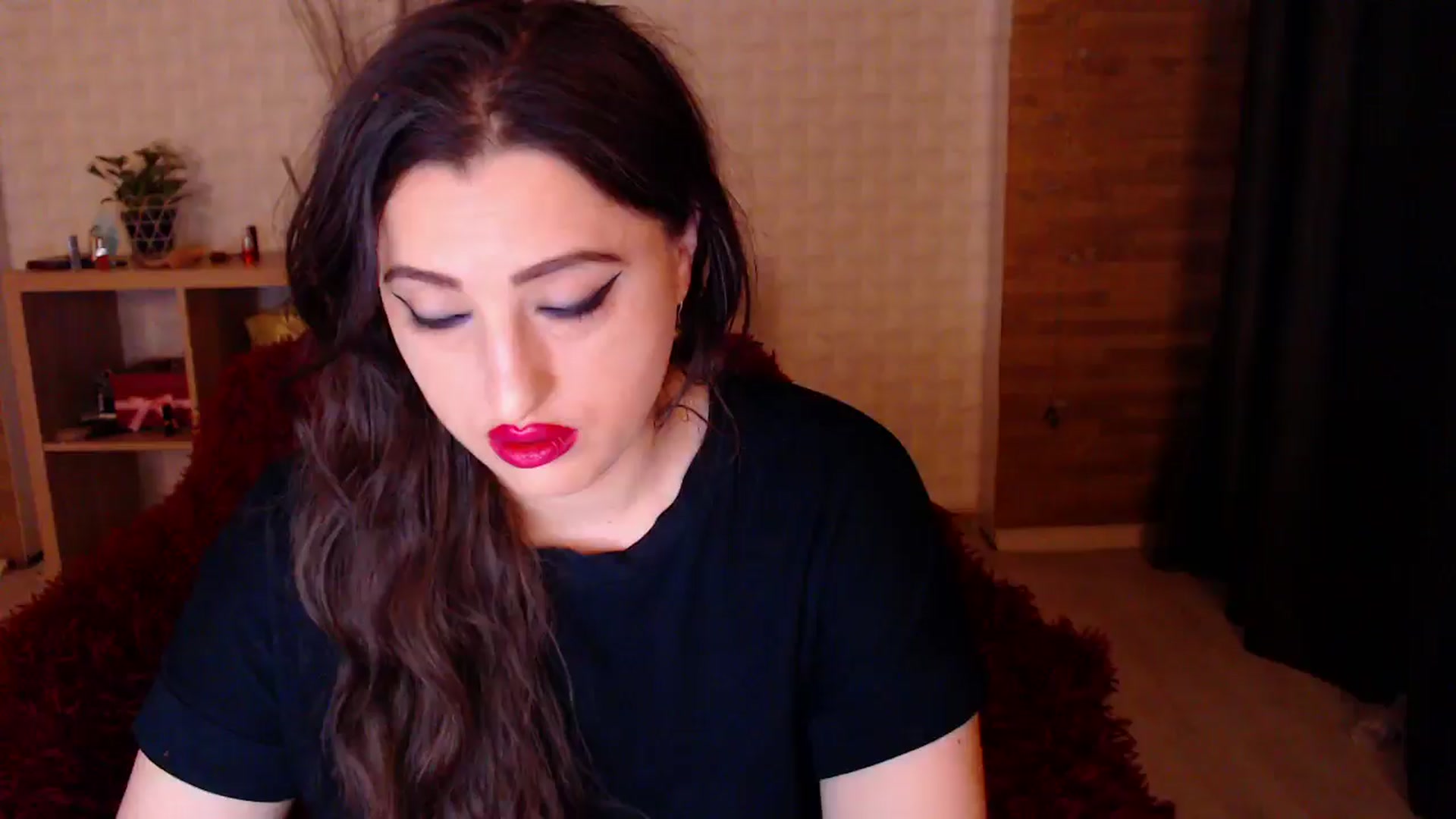 Gallery image thumbnail from HotRebbecca's myfreecams stream on, 05/28/2024, 02:50 image 1 of 20