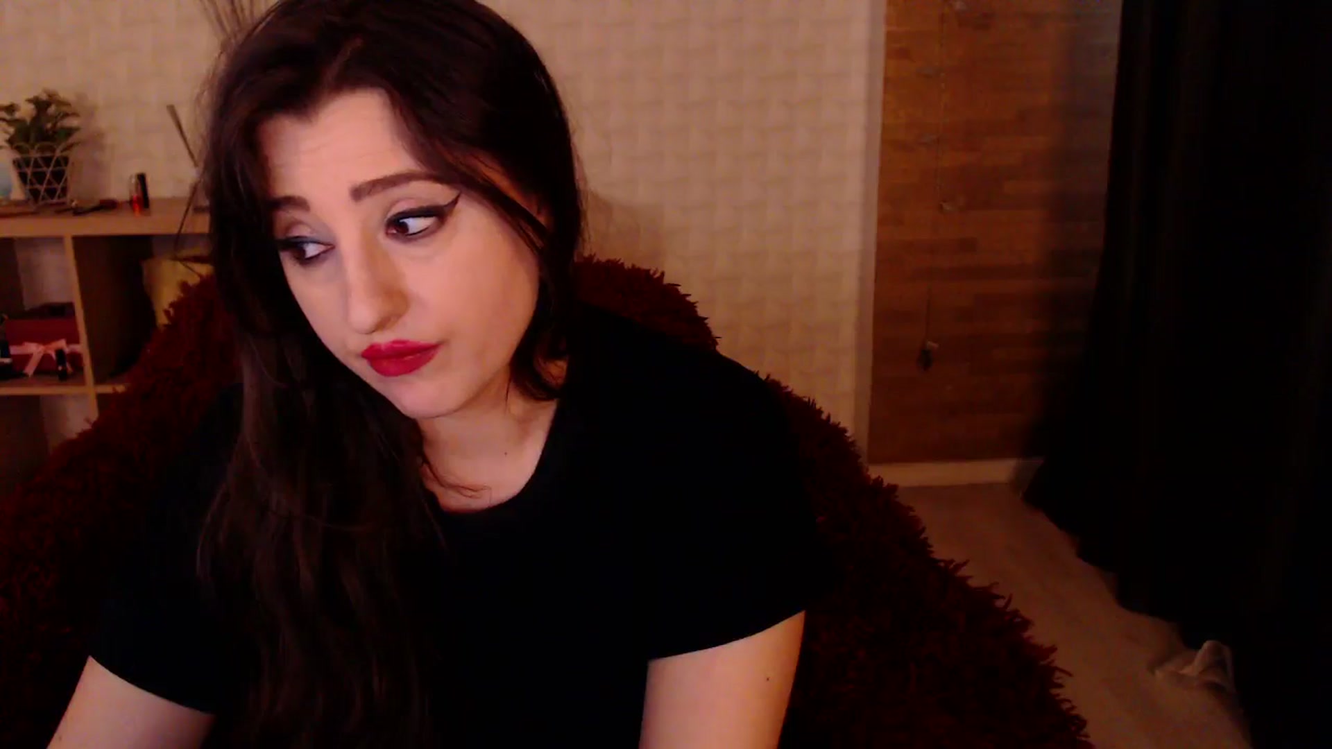 Gallery image thumbnail from HotRebbecca's myfreecams stream on, 05/29/2024, 06:39 image 18 of 20