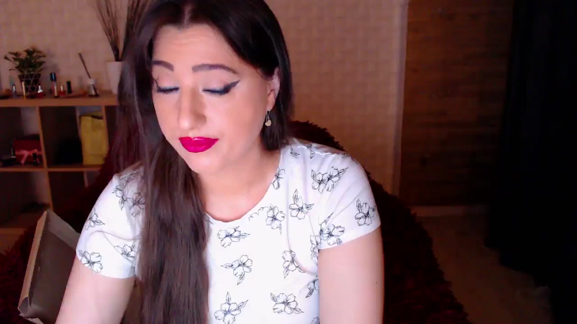 Gallery image thumbnail from HotRebbecca's myfreecams stream on, 06/05/2024, 23:05 image 10 of 20