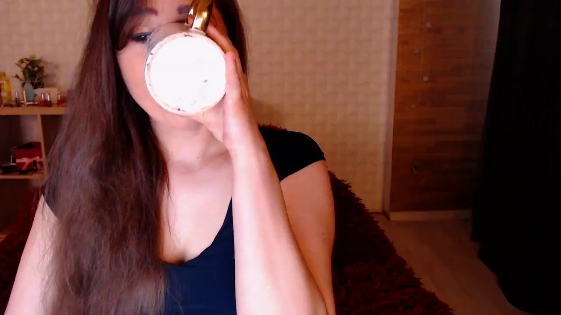 Gallery image thumbnail from HotRebbecca's myfreecams stream on, 06/11/2024, 04:00 image 16 of 20