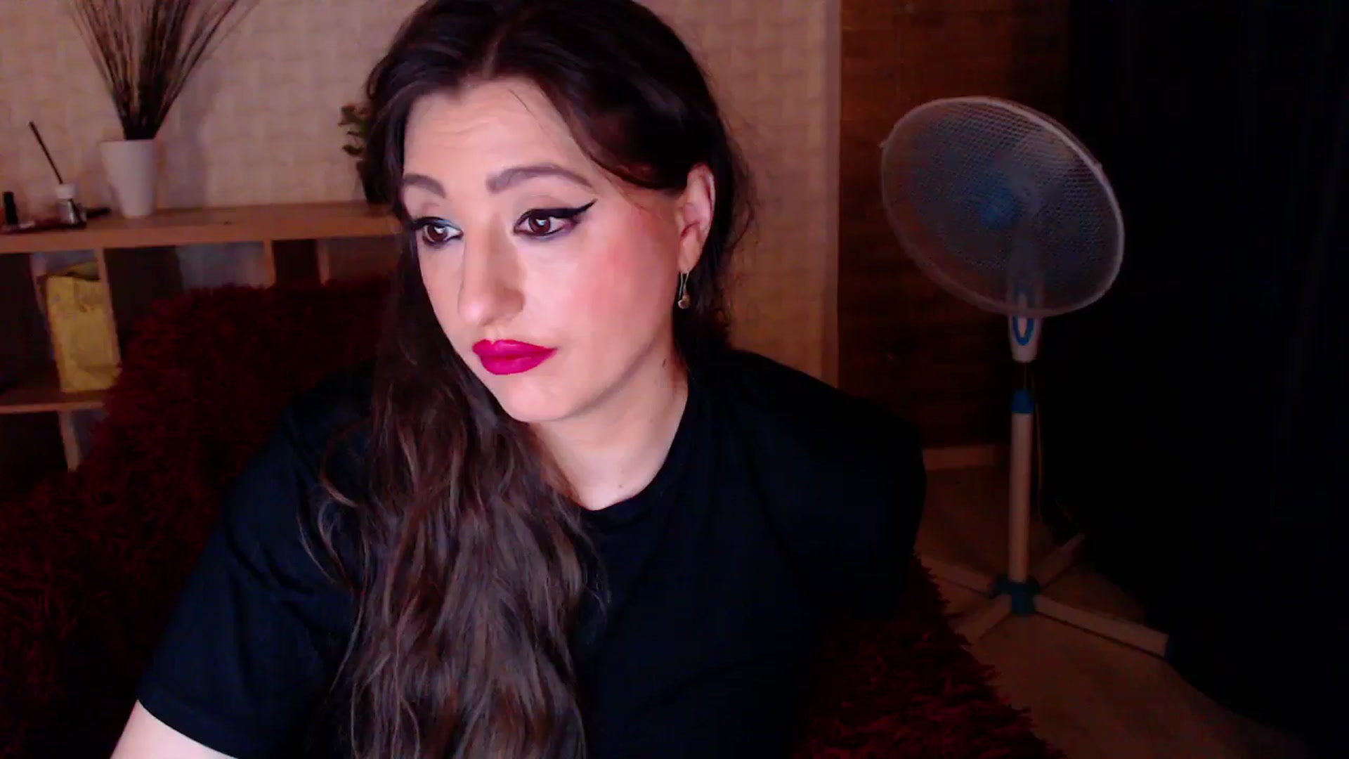 Gallery image thumbnail from HotRebbecca's myfreecams stream on, 06/17/2024, 02:46 image 18 of 20