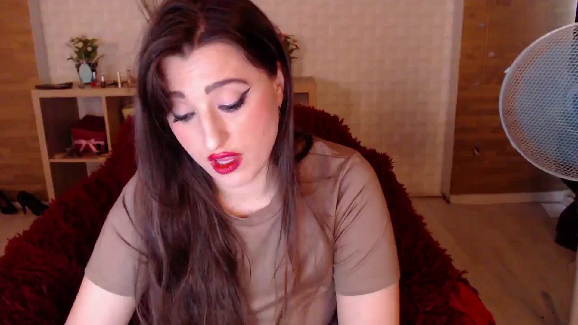 Gallery image thumbnail from HotRebbecca's myfreecams stream on, 07/05/2024, 07:00 image 16 of 20
