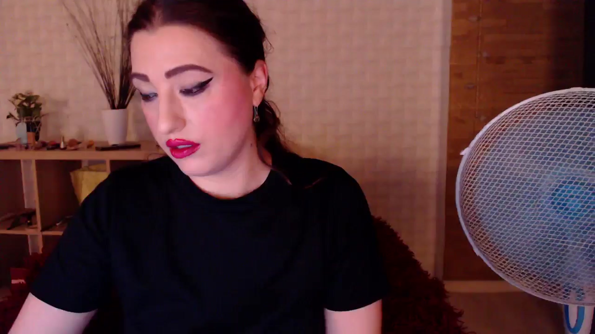 Gallery image thumbnail from HotRebbecca's myfreecams stream on, 07/15/2024, 02:32 image 12 of 20