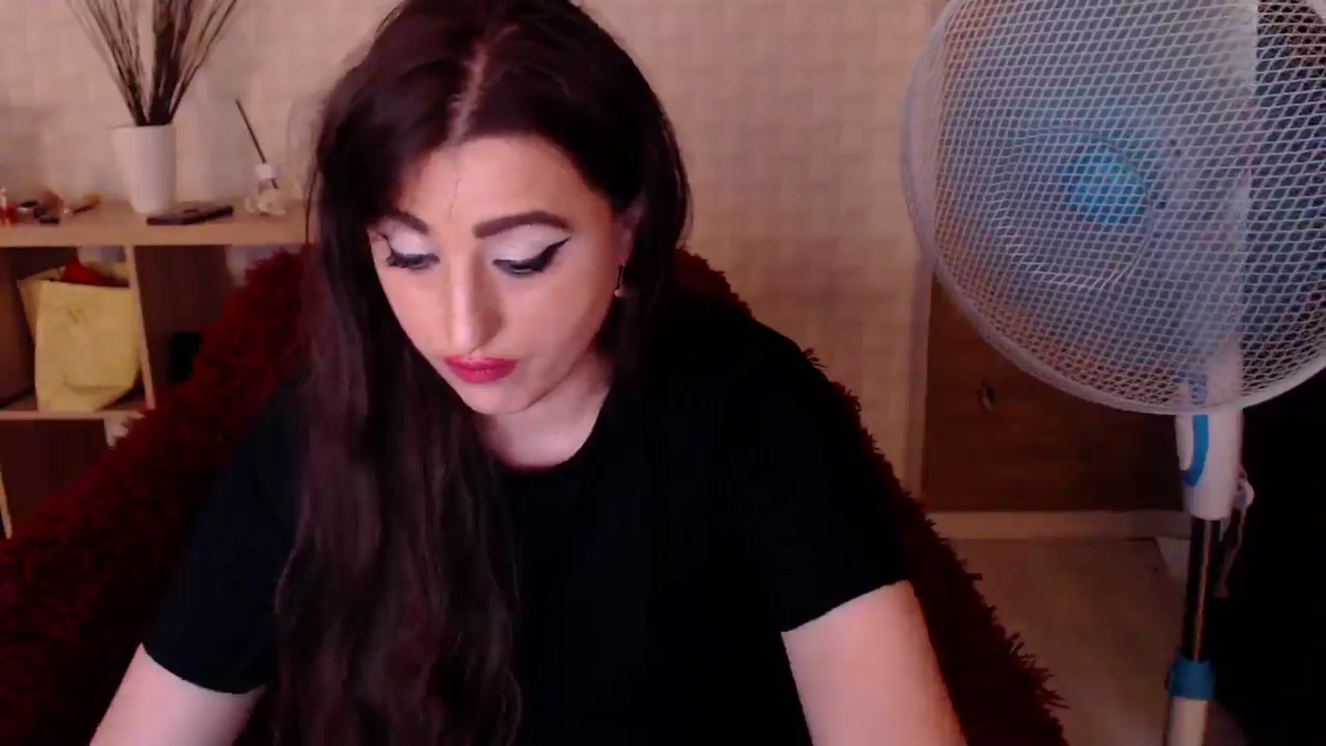 Gallery image thumbnail from HotRebbecca's myfreecams stream on, 08/06/2024, 07:01 image 10 of 20