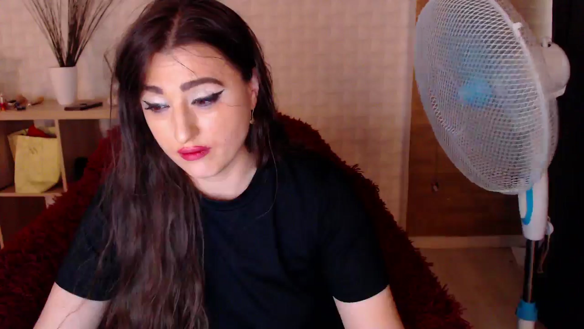 Gallery image thumbnail from HotRebbecca's myfreecams stream on, 08/06/2024, 07:01 image 2 of 20