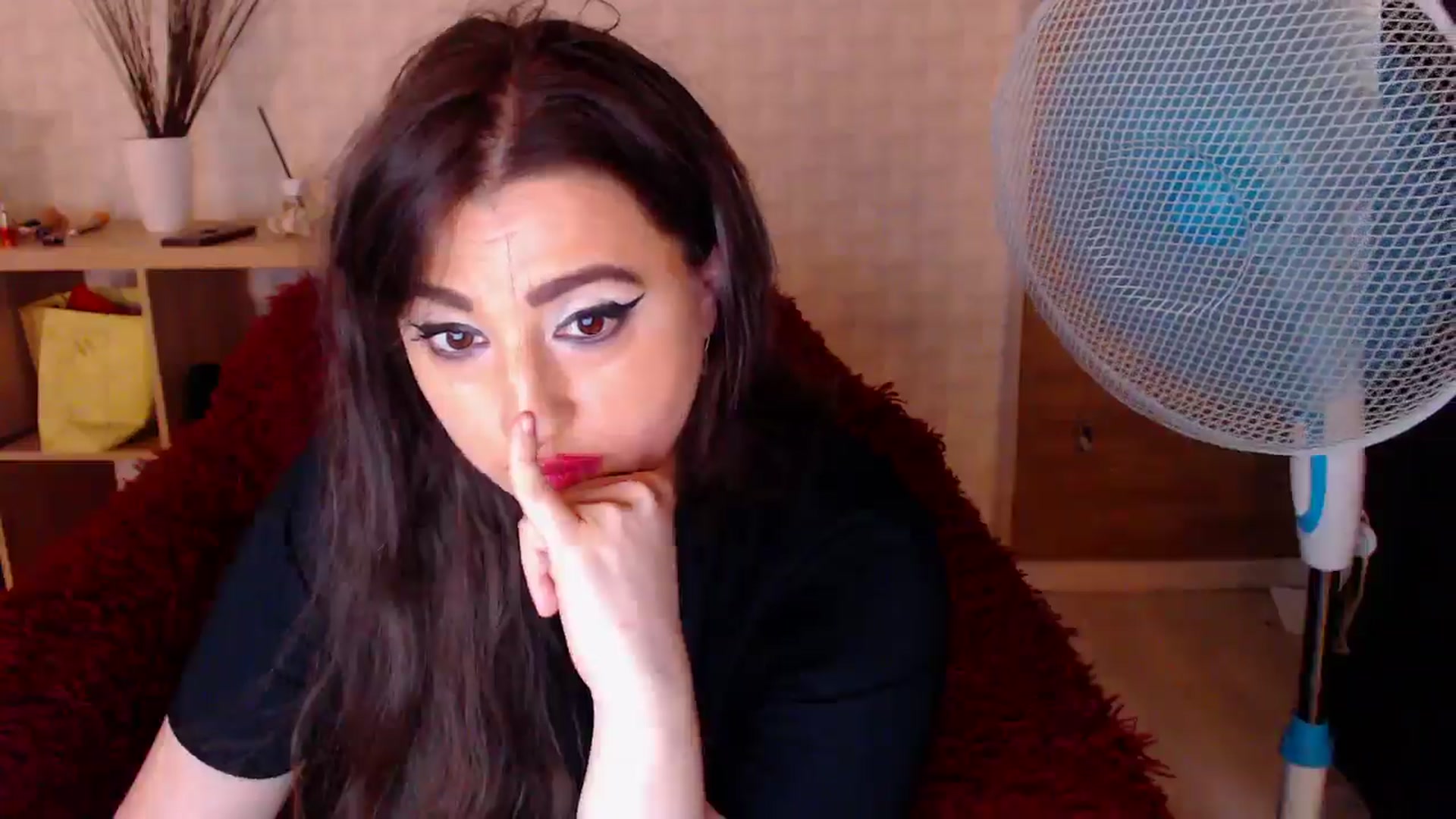 Gallery image thumbnail from HotRebbecca's myfreecams stream on, 08/06/2024, 07:01 image 12 of 20