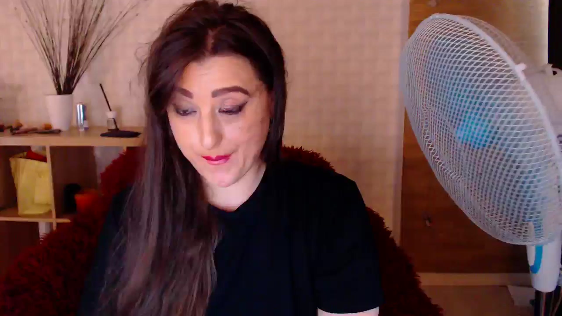 Gallery image thumbnail from HotRebbecca's myfreecams stream on, 08/15/2024, 06:38 image 14 of 20