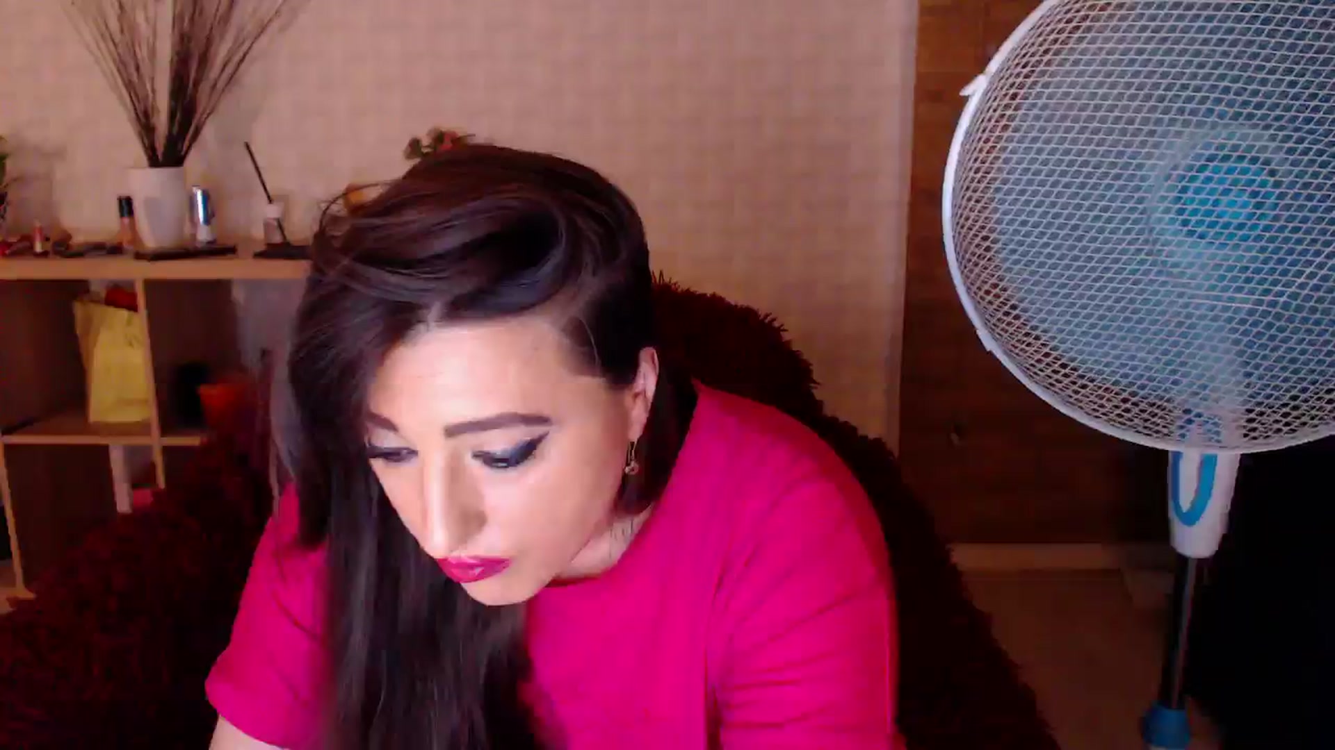 Gallery image thumbnail from HotRebbecca's myfreecams stream on, 08/17/2024, 02:03 image 15 of 20