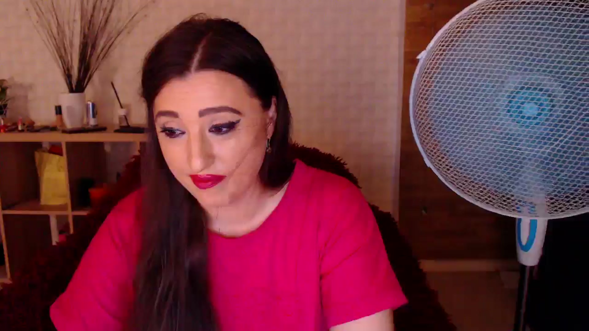 Gallery image thumbnail from HotRebbecca's myfreecams stream on, 08/17/2024, 02:03 image 13 of 20