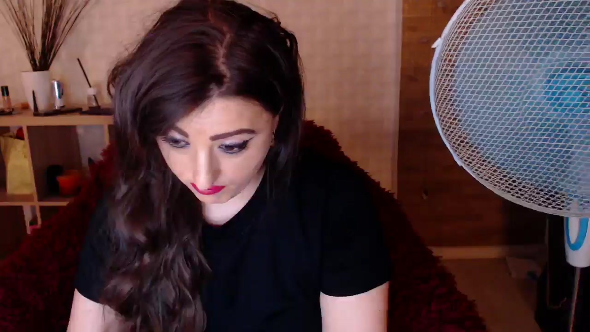 Gallery image thumbnail from HotRebbecca's myfreecams stream on, 08/18/2024, 02:59 image 17 of 20