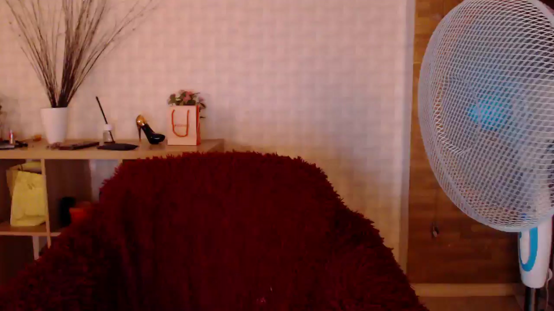 Gallery image thumbnail from HotRebbecca's myfreecams stream on, 08/27/2024, 23:44 image 1 of 20