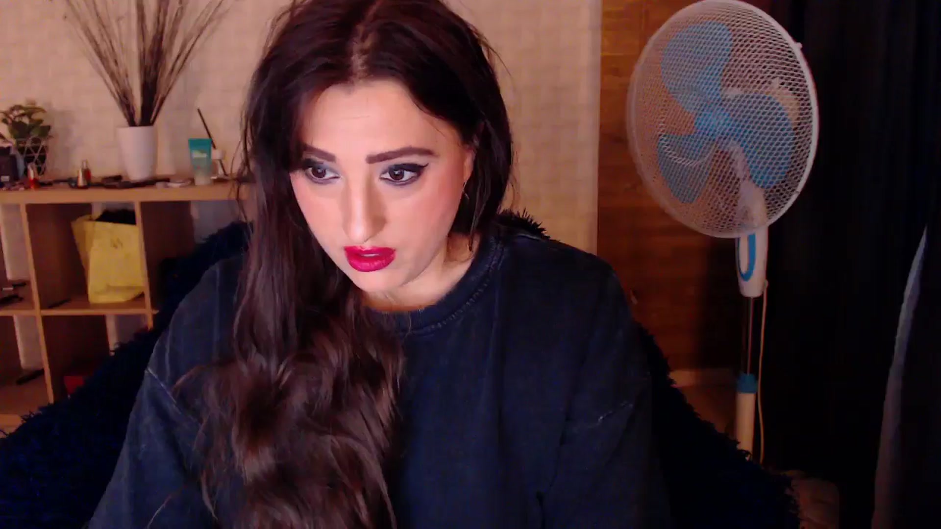 Gallery image thumbnail from HotRebbecca's myfreecams stream on, 09/18/2024, 02:52 image 2 of 20