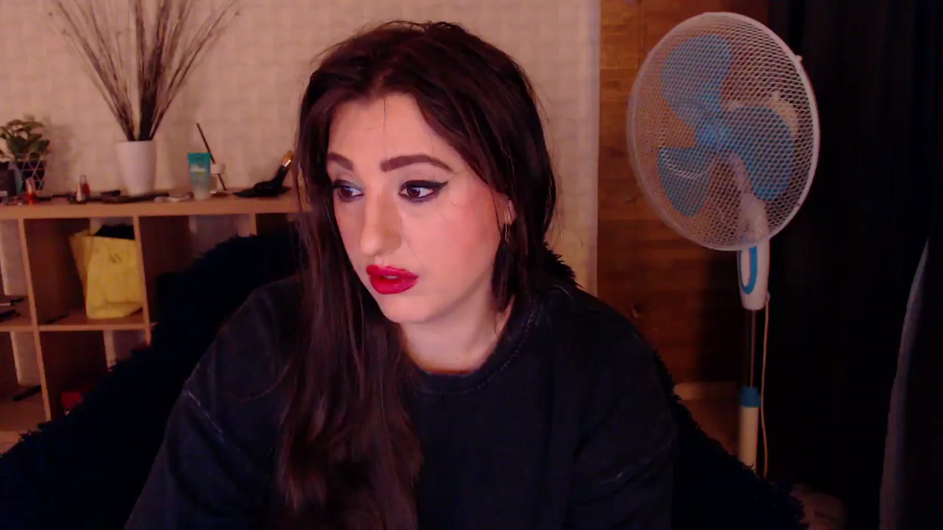 Gallery image thumbnail from HotRebbecca's myfreecams stream on, 09/18/2024, 02:52 image 19 of 20
