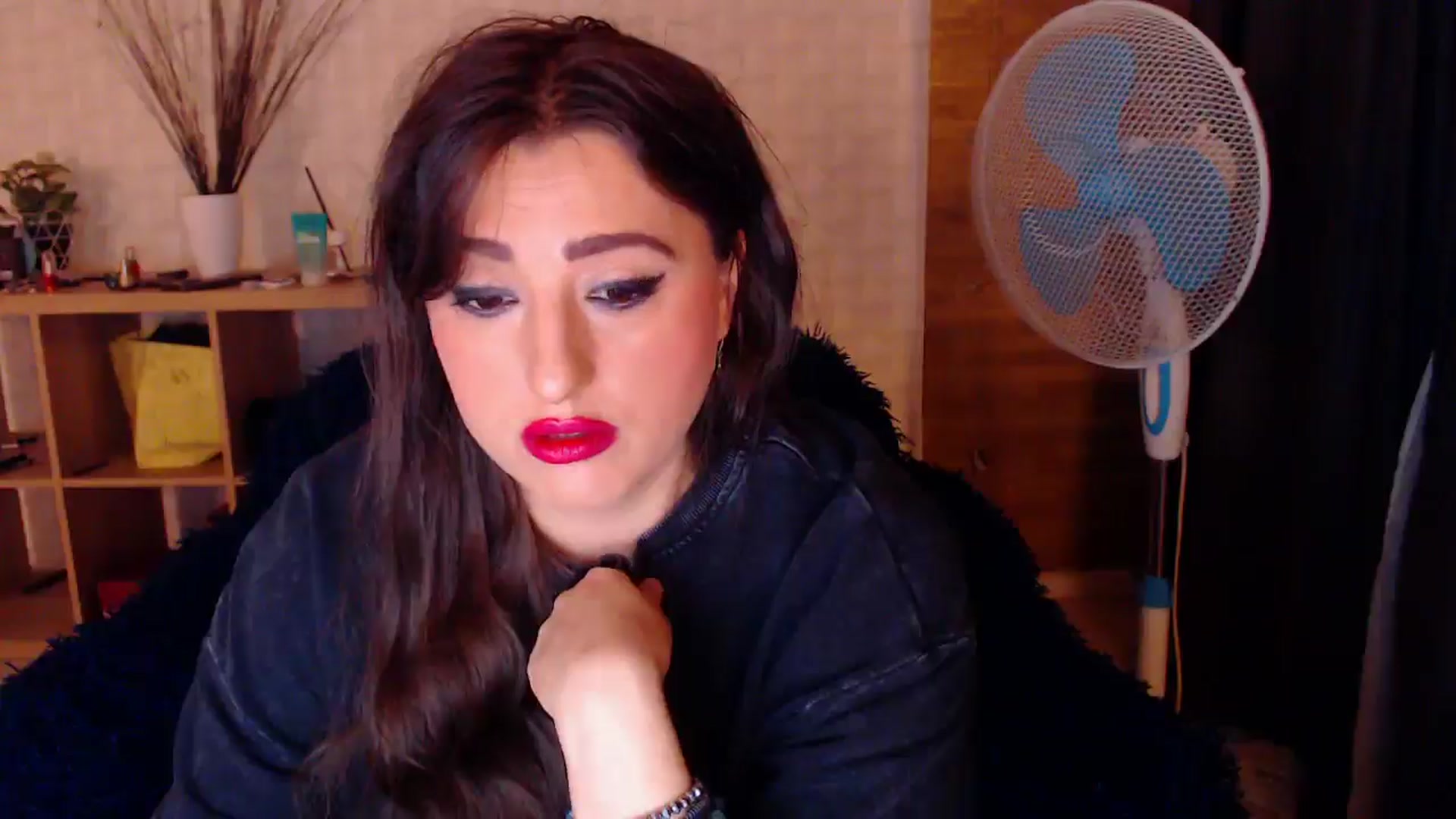 Gallery image thumbnail from HotRebbecca's myfreecams stream on, 09/18/2024, 02:52 image 7 of 20