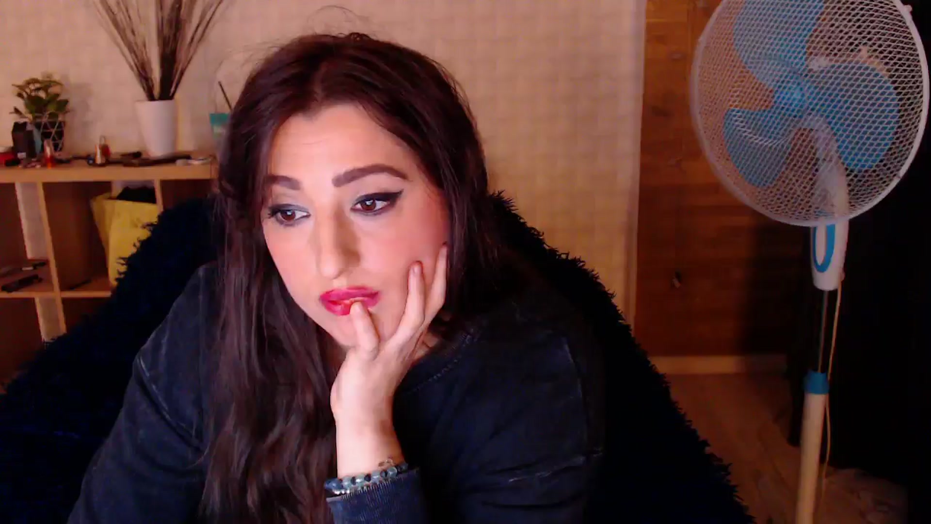 Gallery image thumbnail from HotRebbecca's myfreecams stream on, 09/18/2024, 06:44 image 16 of 20