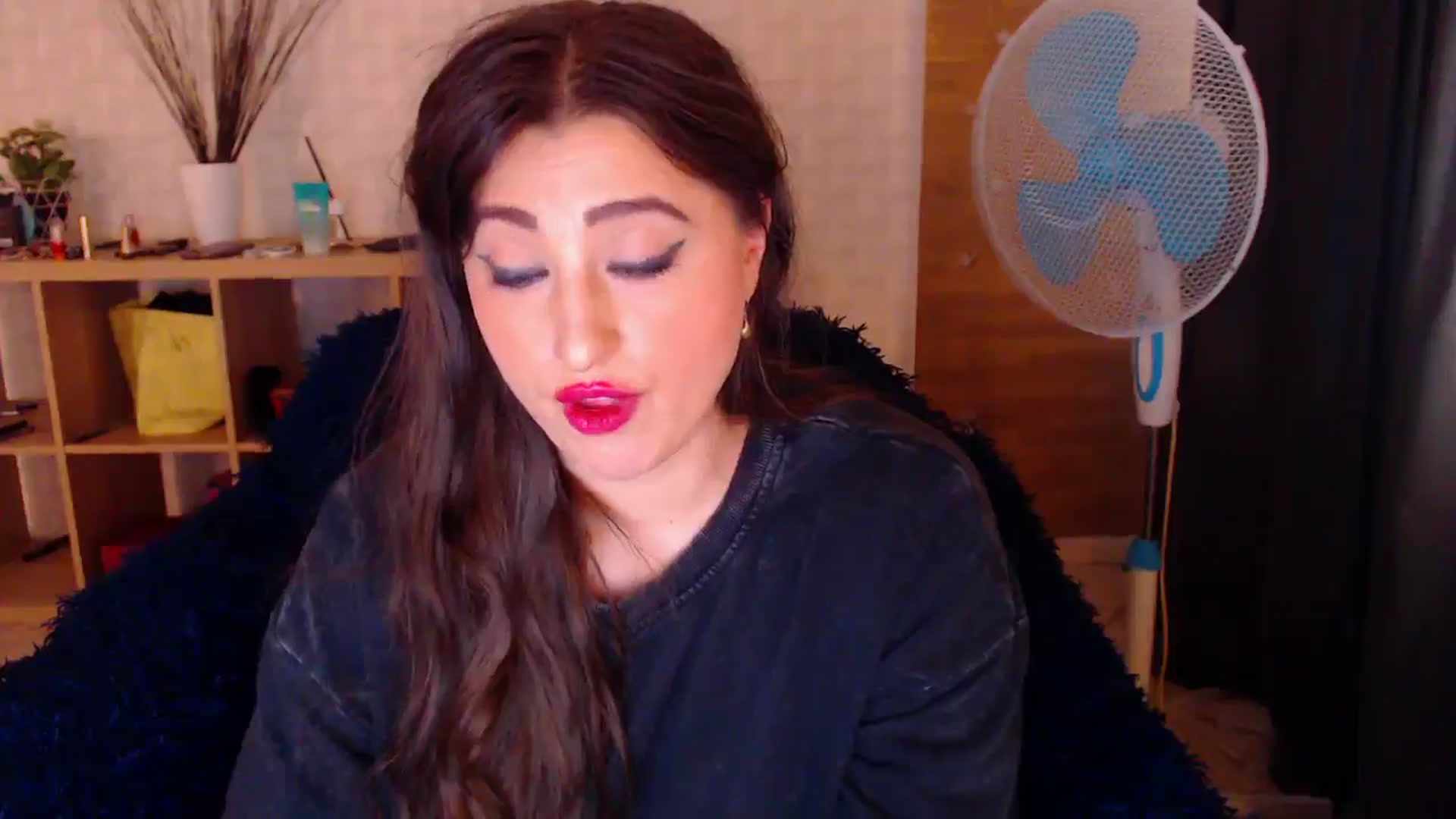 Gallery image thumbnail from HotRebbecca's myfreecams stream on, 09/19/2024, 06:35 image 14 of 20