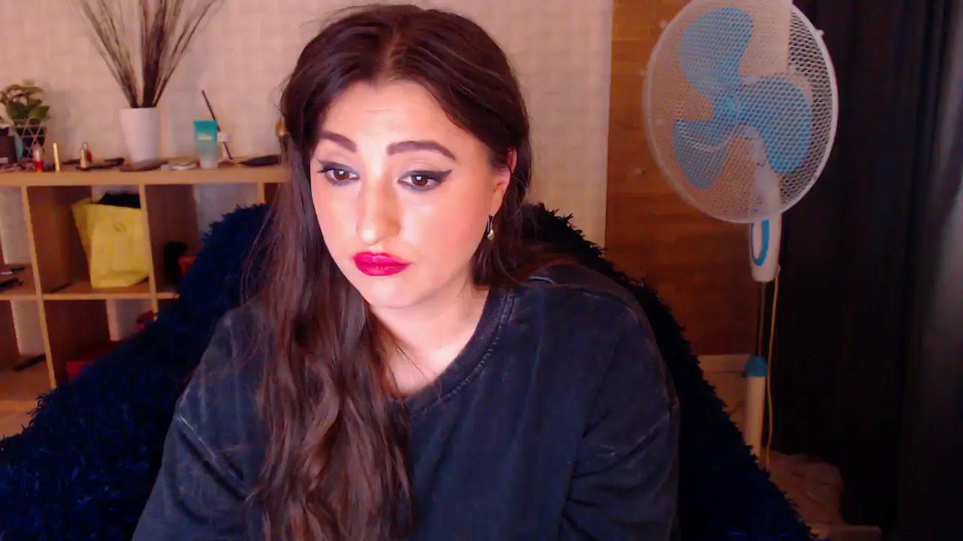 Gallery image thumbnail from HotRebbecca's myfreecams stream on, 09/19/2024, 06:35 image 17 of 20