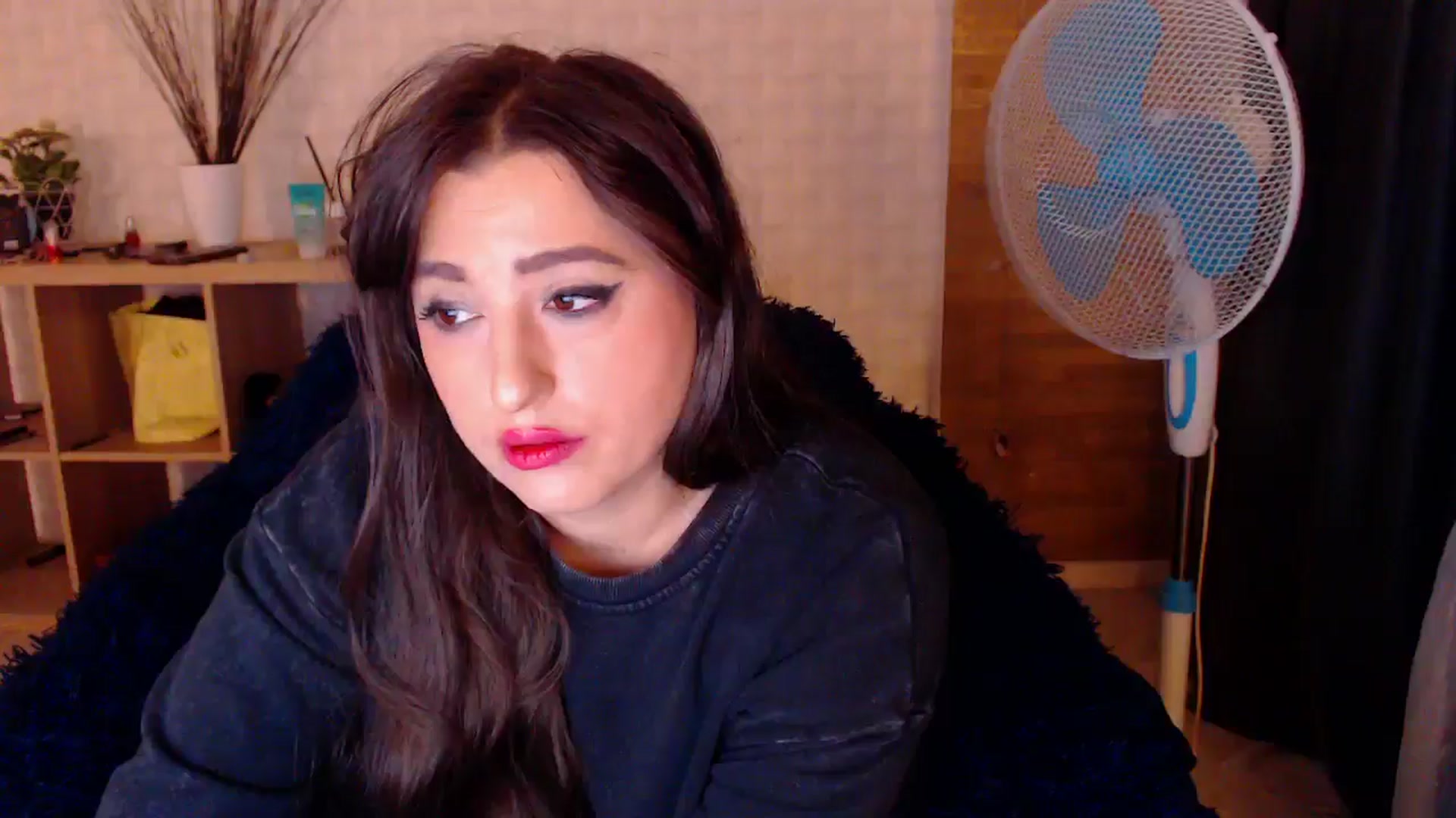 Gallery image thumbnail from HotRebbecca's myfreecams stream on, 09/22/2024, 06:59 image 3 of 20