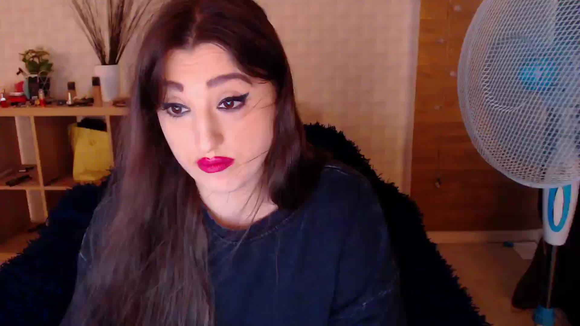 Gallery image thumbnail from HotRebbecca's myfreecams stream on, 09/29/2024, 06:52 image 1 of 20