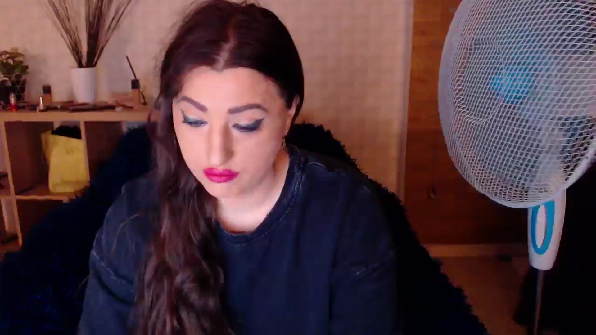 Gallery image thumbnail from HotRebbecca's myfreecams stream on, 09/30/2024, 03:44 image 11 of 20