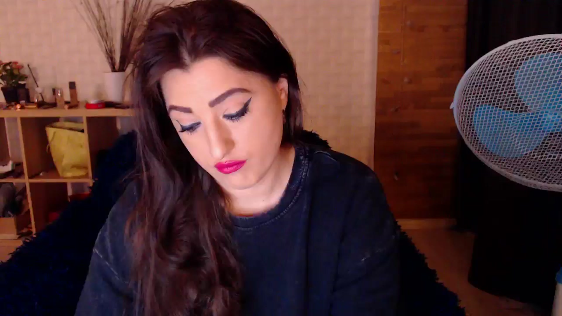 Gallery image thumbnail from HotRebbecca's myfreecams stream on, 10/09/2024, 01:17 image 16 of 20