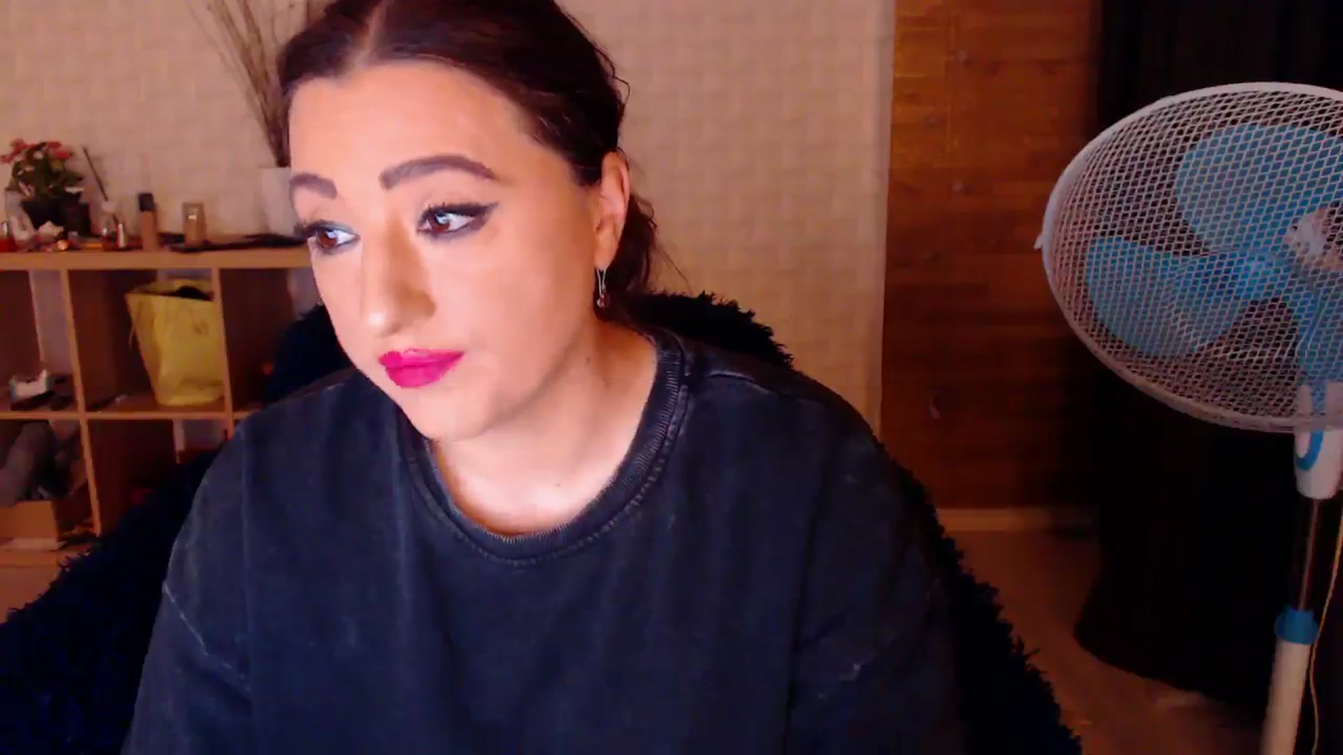 Gallery image thumbnail from HotRebbecca's myfreecams stream on, 10/13/2024, 04:06 image 3 of 20