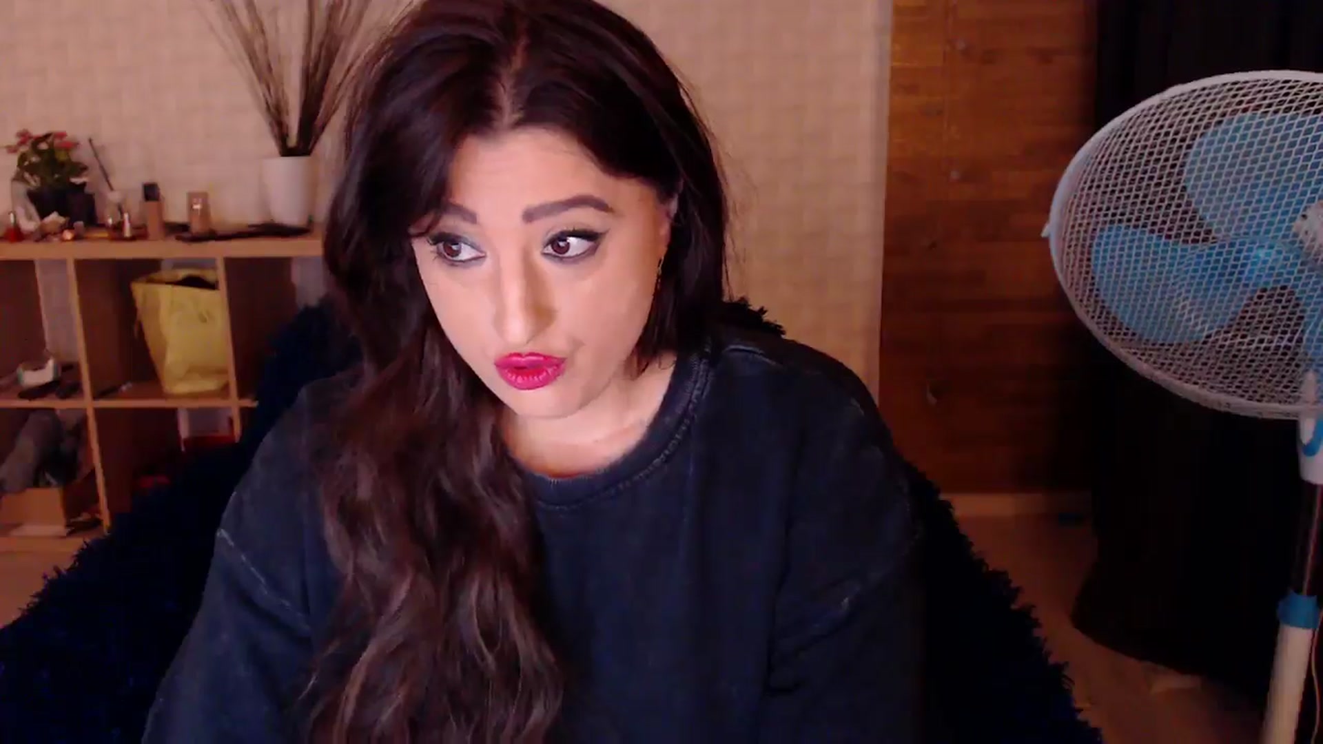 Gallery image thumbnail from HotRebbecca's myfreecams stream on, 10/13/2024, 04:06 image 18 of 20
