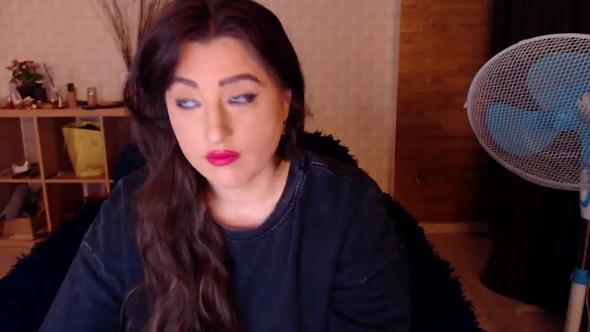 Gallery image thumbnail from HotRebbecca's myfreecams stream on, 10/13/2024, 04:06 image 15 of 20