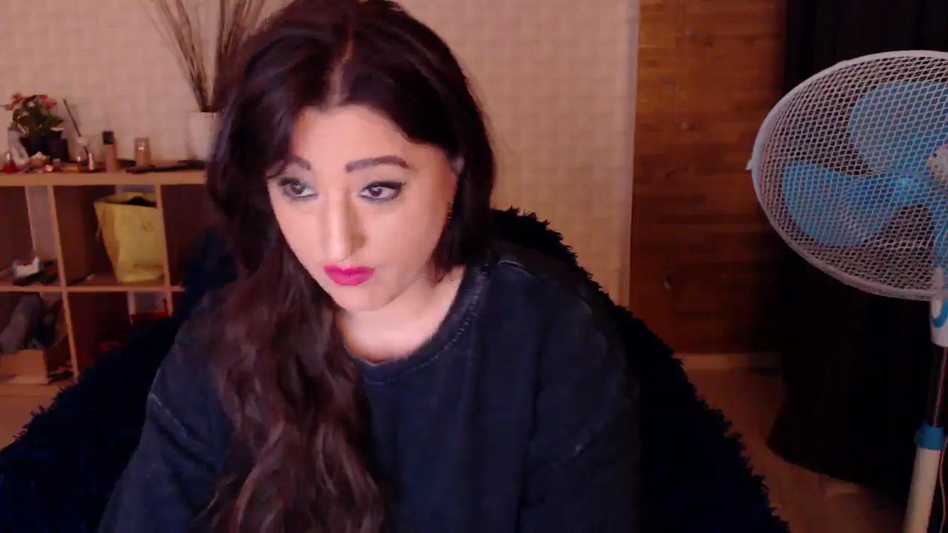 Gallery image thumbnail from HotRebbecca's myfreecams stream on, 10/13/2024, 04:06 image 19 of 20