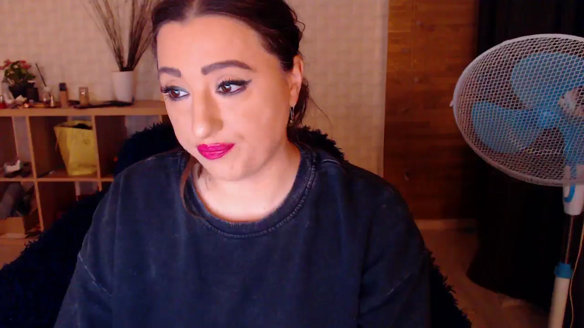 Gallery image thumbnail from HotRebbecca's myfreecams stream on, 10/13/2024, 04:06 image 5 of 20