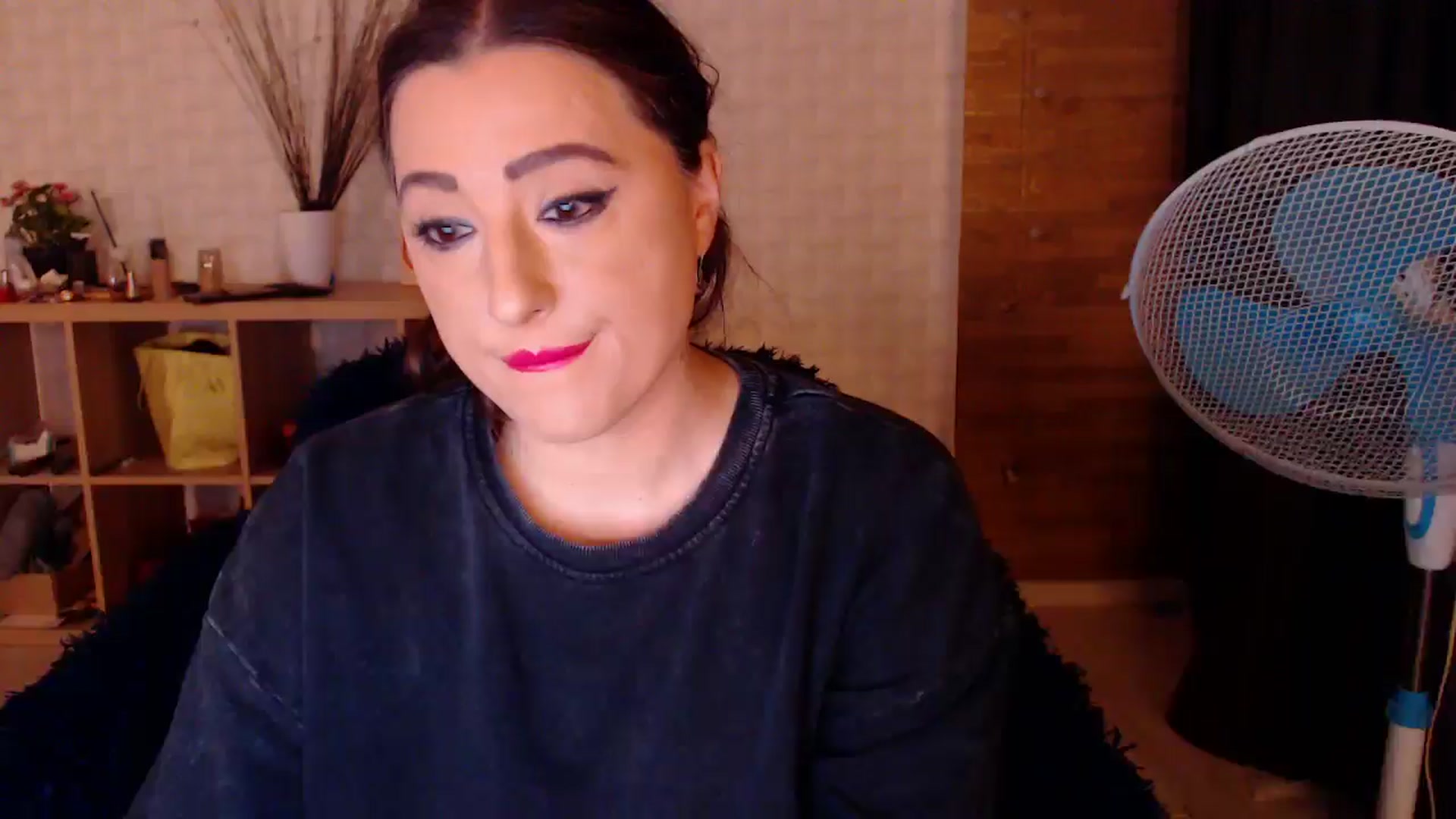 Gallery image thumbnail from HotRebbecca's myfreecams stream on, 10/13/2024, 04:06 image 1 of 20
