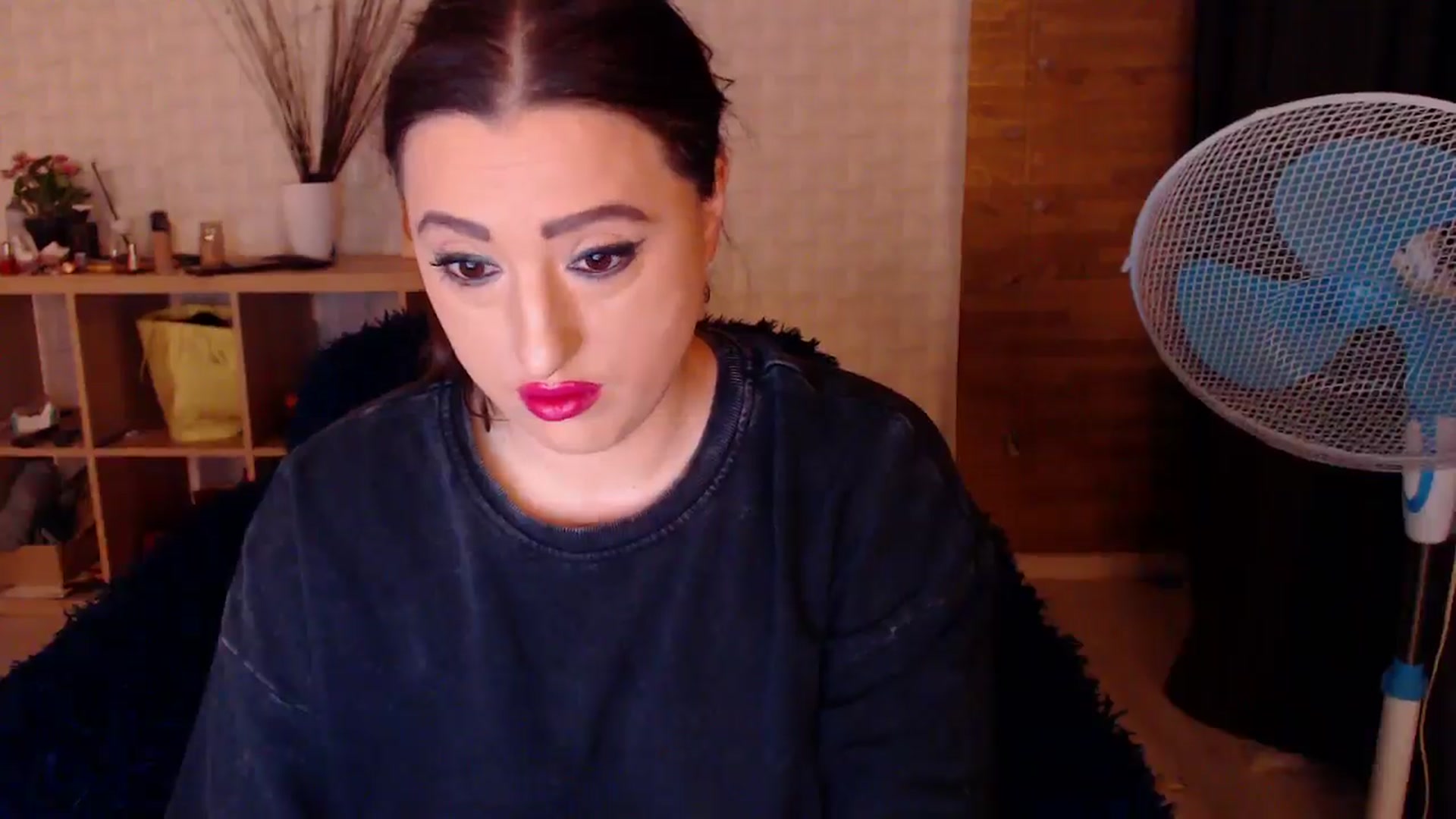 Gallery image thumbnail from HotRebbecca's myfreecams stream on, 10/13/2024, 04:06 image 2 of 20