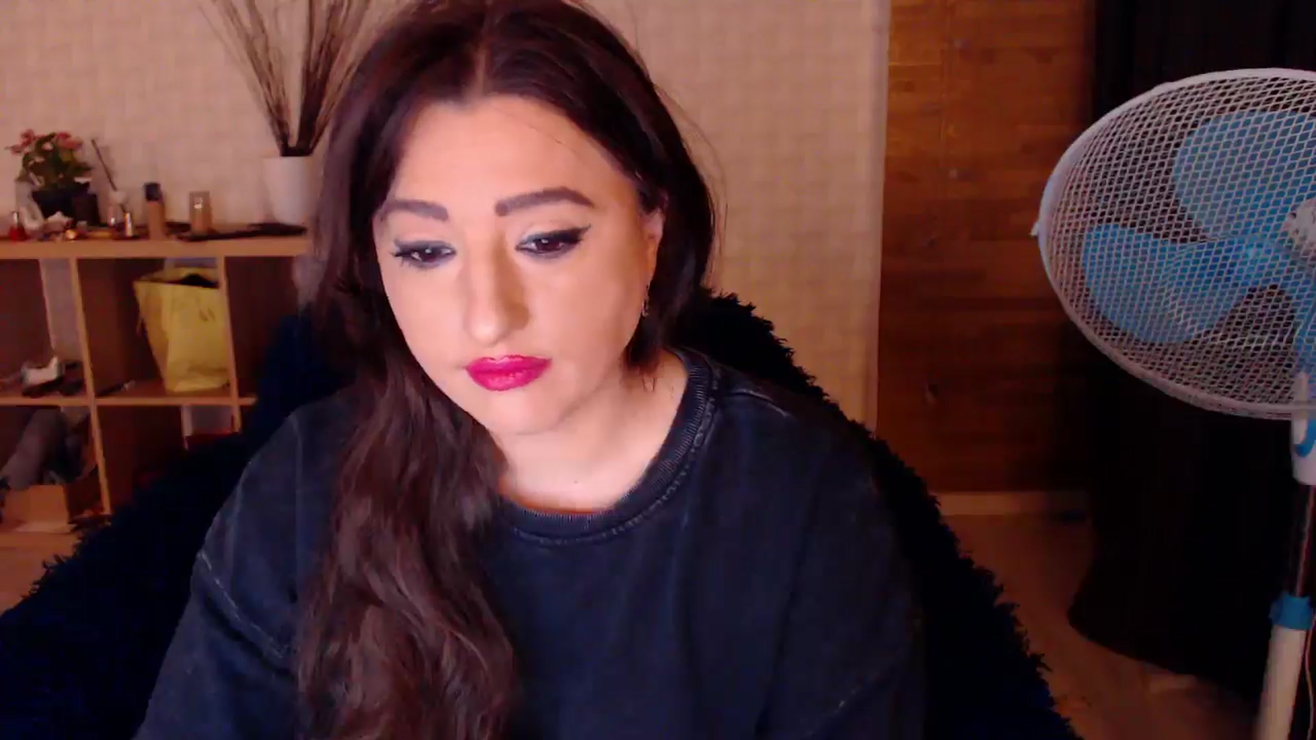 Gallery image thumbnail from HotRebbecca's myfreecams stream on, 10/13/2024, 04:06 image 12 of 20