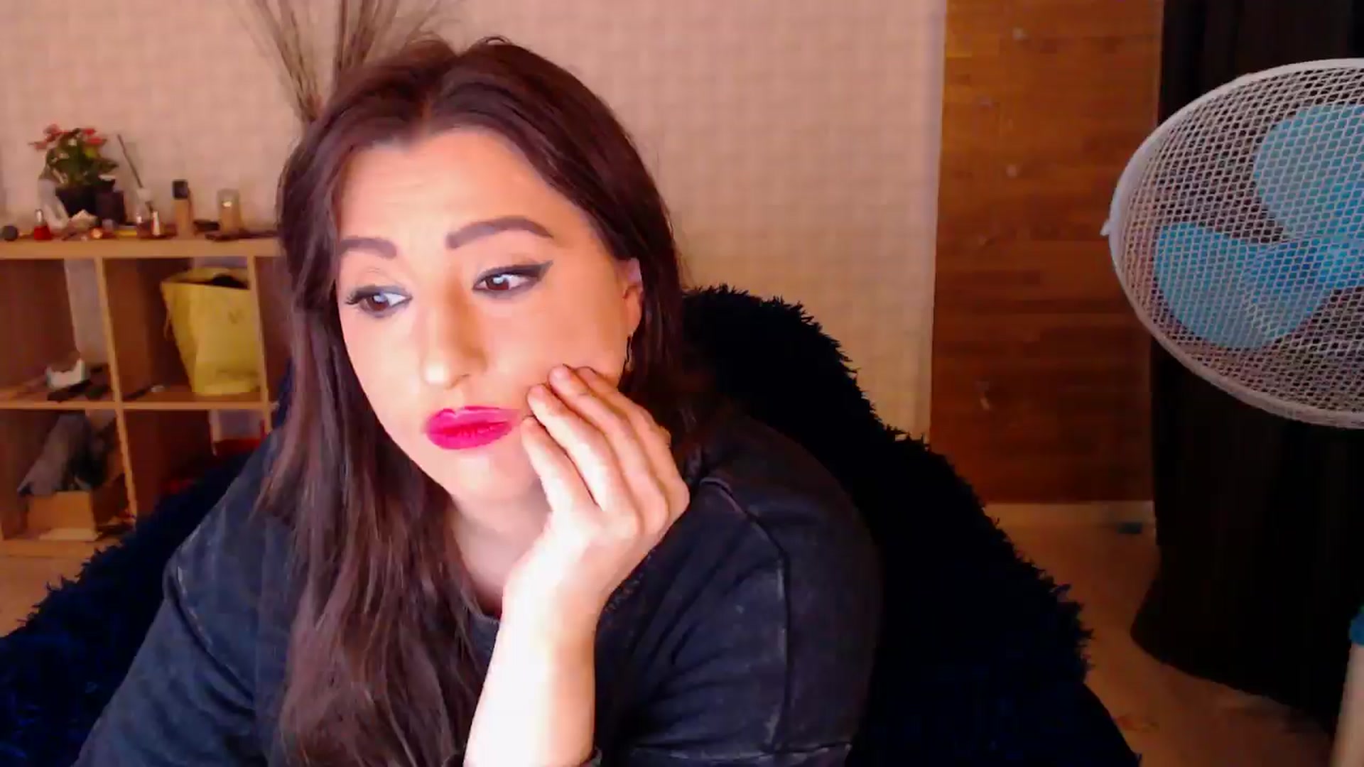 Gallery image thumbnail from HotRebbecca's myfreecams stream on, 10/13/2024, 06:03 image 15 of 20