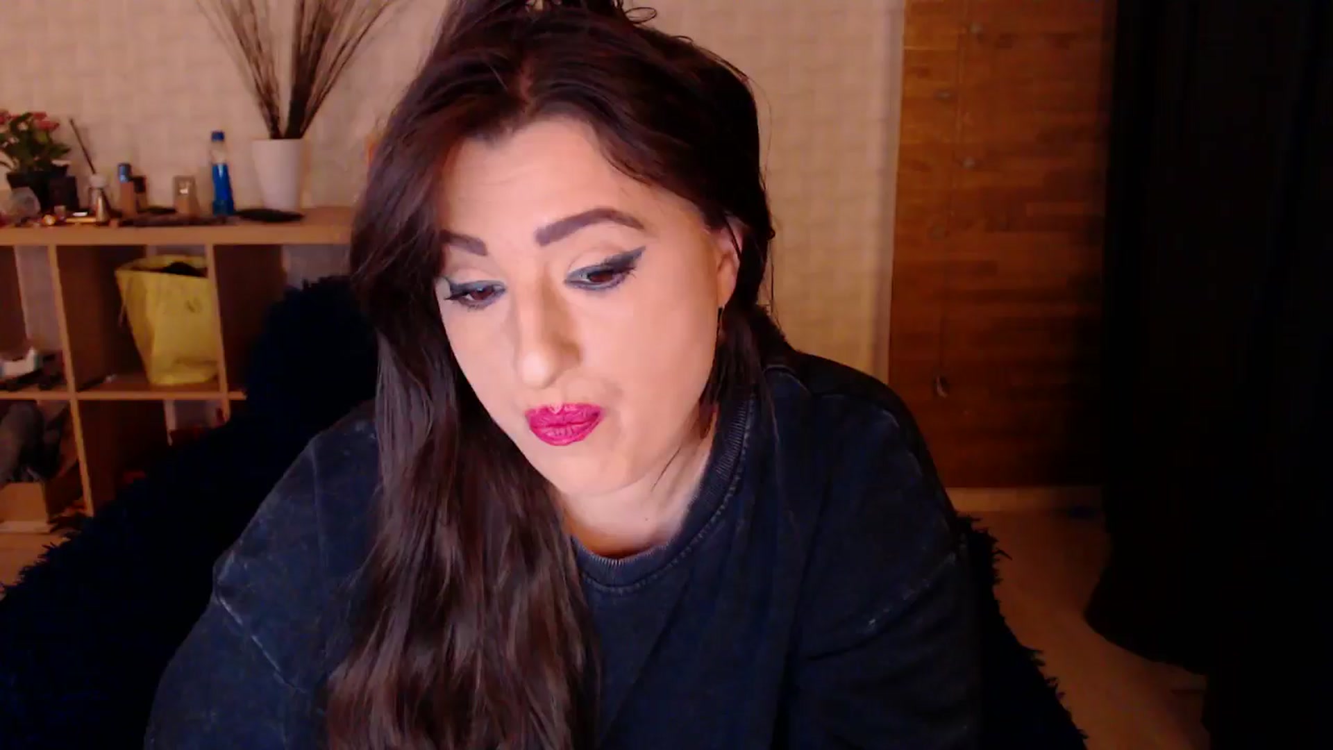 Gallery image thumbnail from HotRebbecca's myfreecams stream on, 10/16/2024, 06:31 image 9 of 20