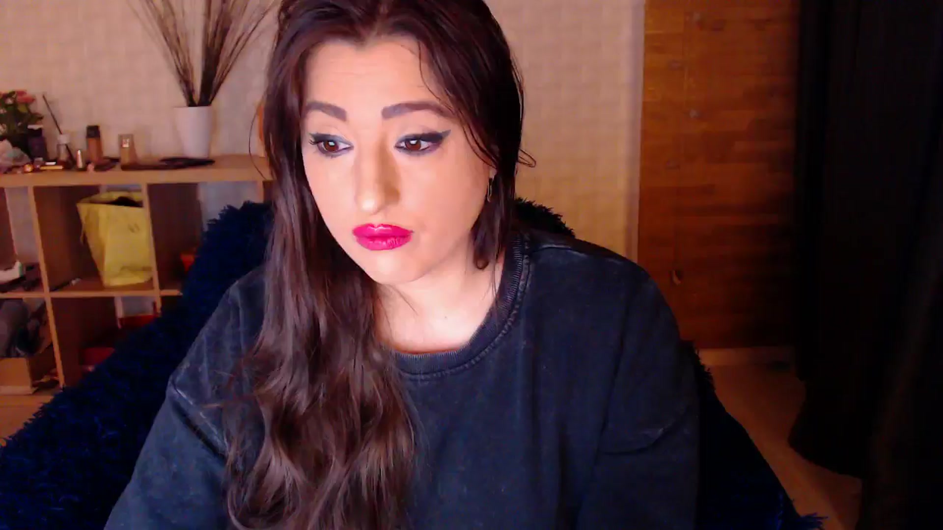 Gallery image thumbnail from HotRebbecca's myfreecams stream on, 10/17/2024, 03:43 image 8 of 20