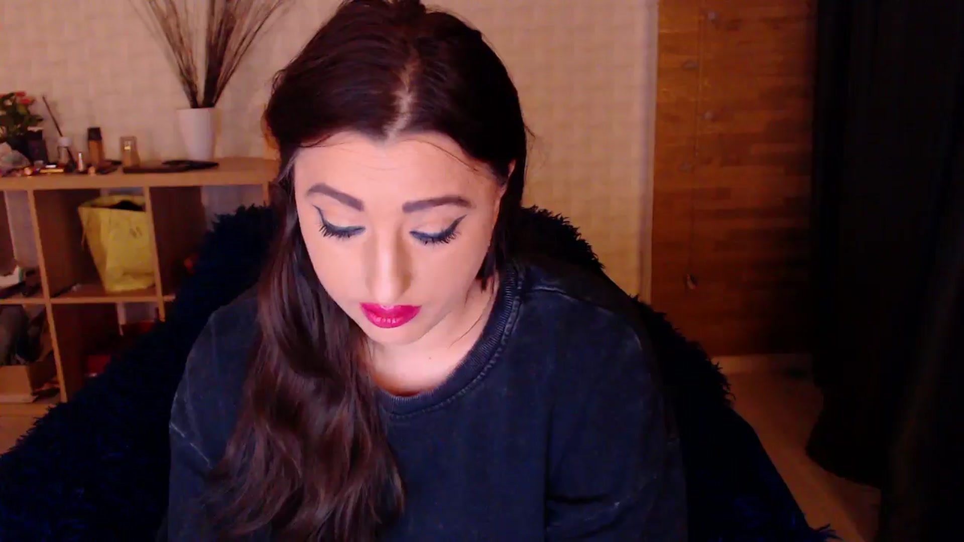 Gallery image thumbnail from HotRebbecca's myfreecams stream on, 10/17/2024, 03:43 image 15 of 20