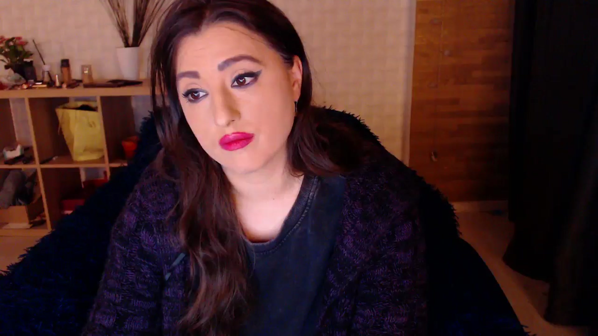 Gallery image thumbnail from HotRebbecca's myfreecams stream on, 10/17/2024, 06:47 image 17 of 20