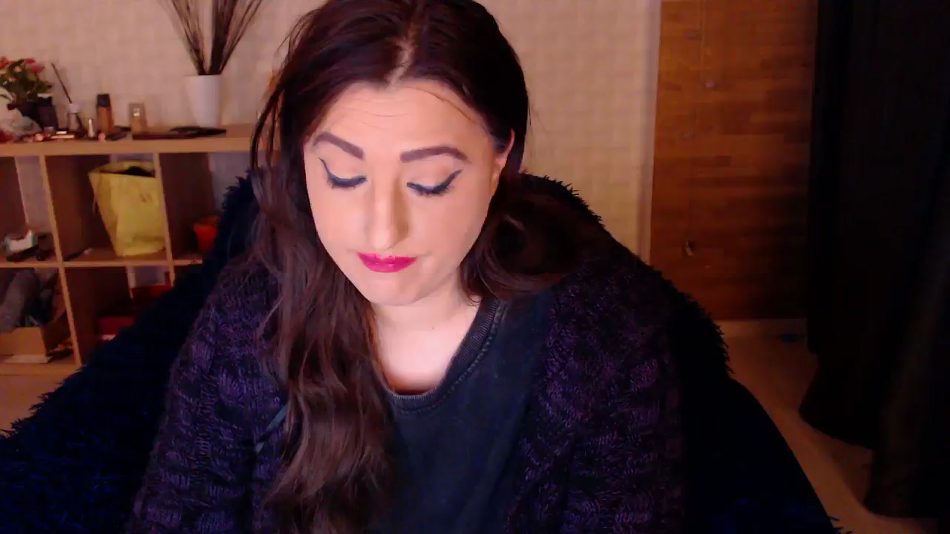 Gallery image thumbnail from HotRebbecca's myfreecams stream on, 10/17/2024, 06:47 image 16 of 20