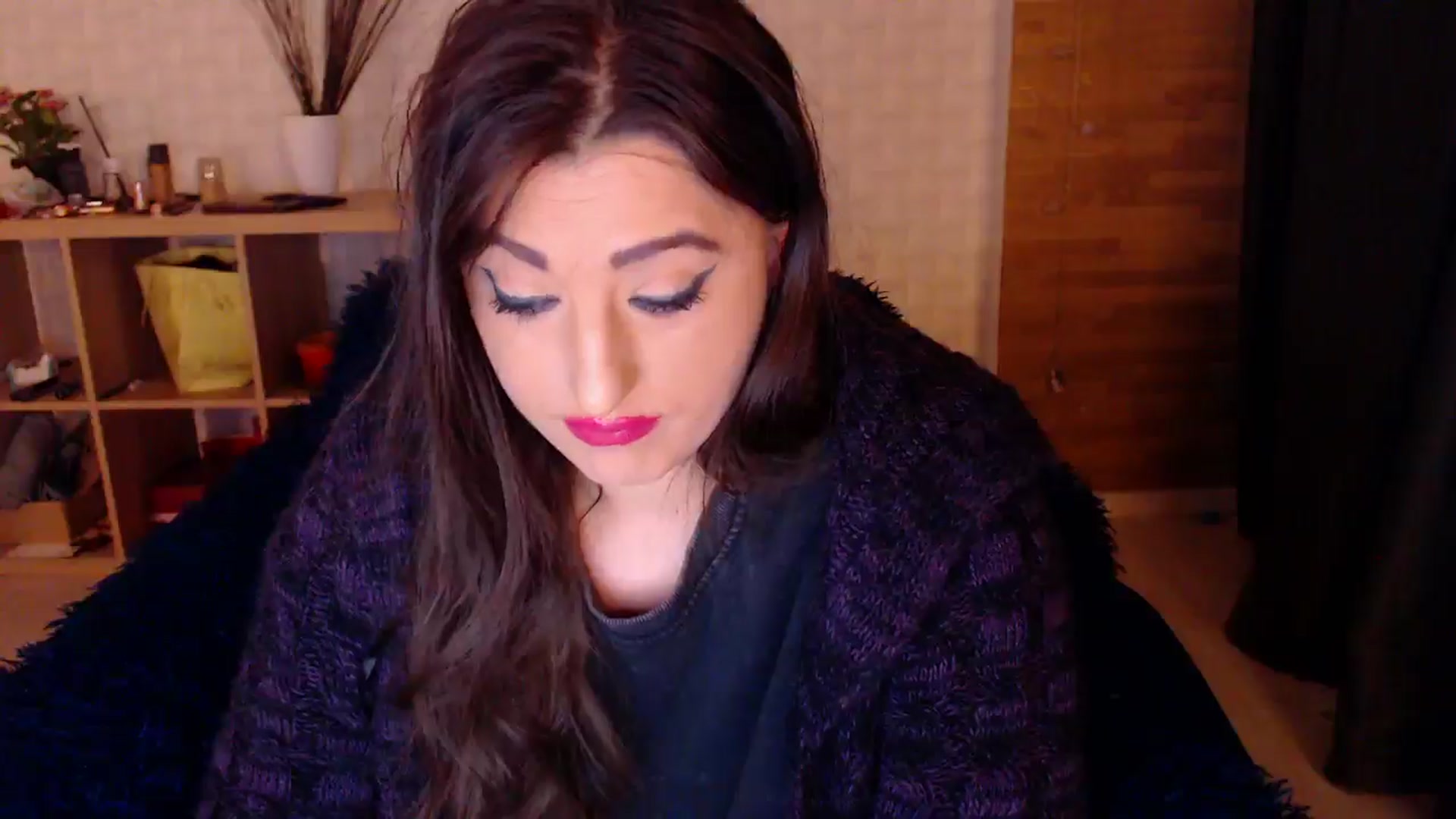Gallery image thumbnail from HotRebbecca's myfreecams stream on, 10/17/2024, 06:47 image 14 of 20
