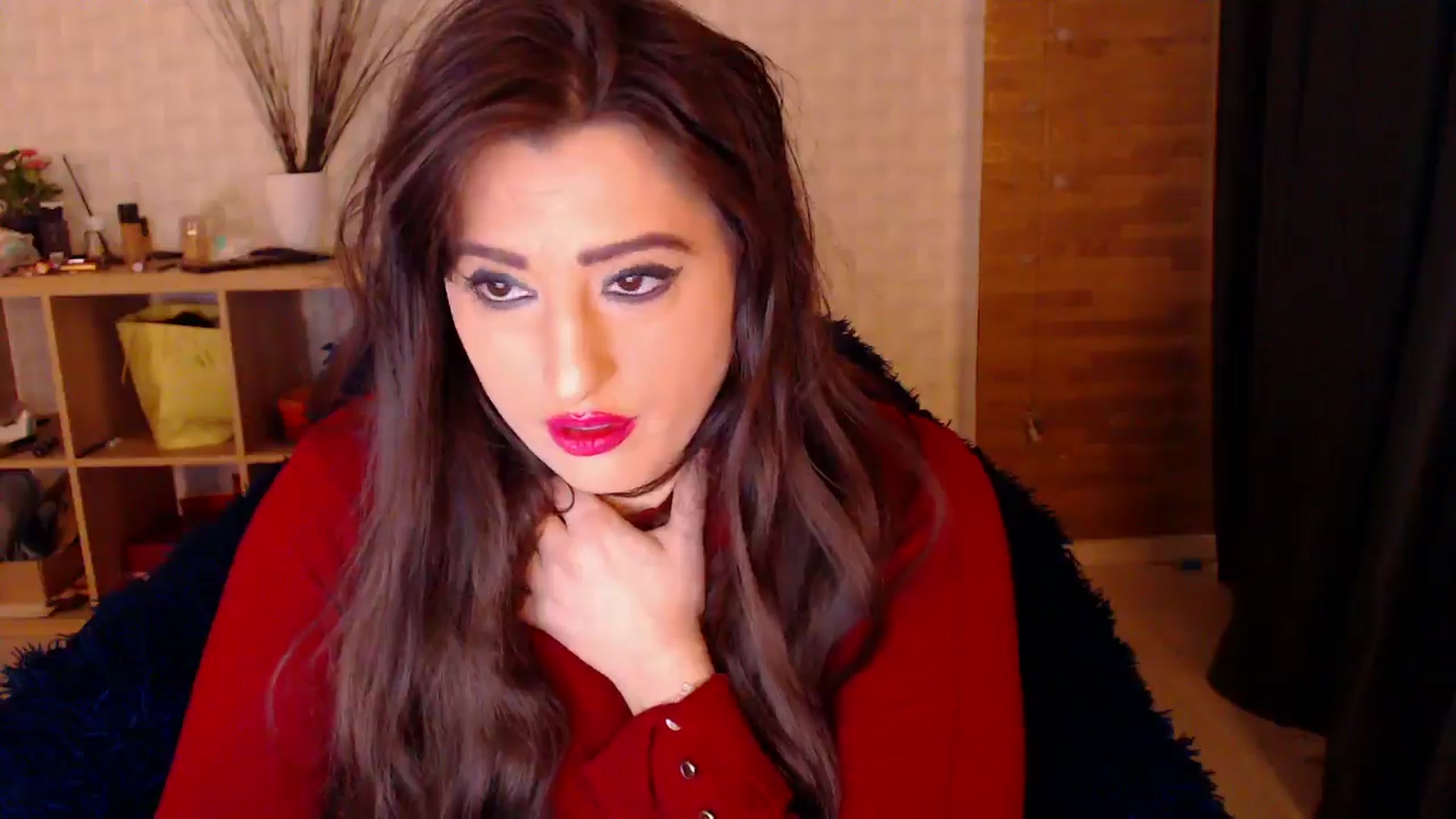 Gallery image thumbnail from HotRebbecca's myfreecams stream on, 10/18/2024, 06:04 image 12 of 20